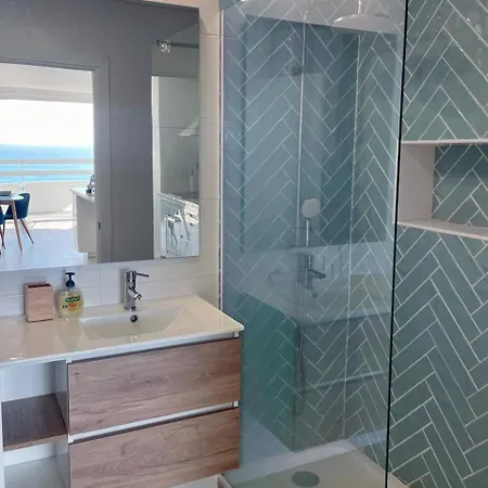 Appartement The View - Modern 1 Bed Flat Beachfront